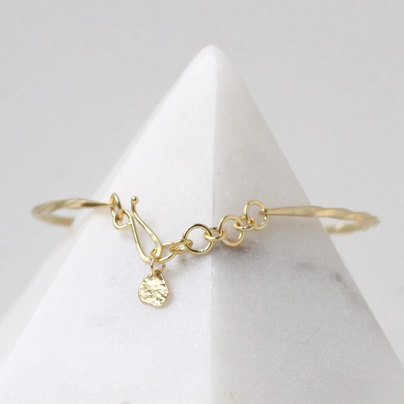 18k Thin Bias Cuff