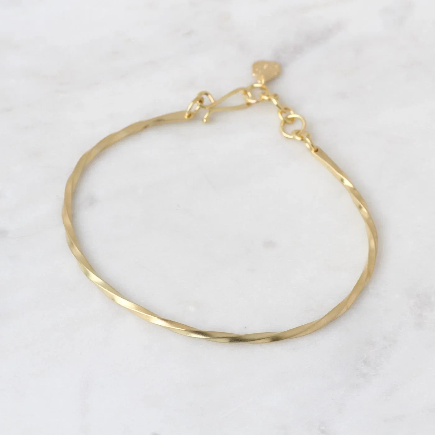 18k Thin Bias Cuff