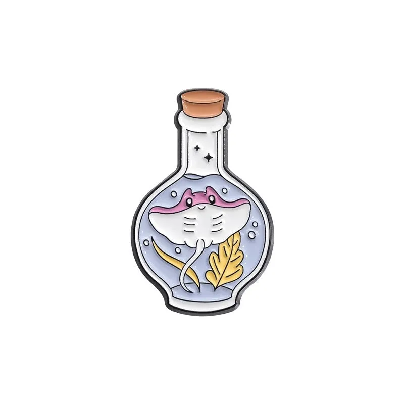 Cartoon Style Cute Animal Bottle Fish Alloy Stamping Stoving Varnish Plating Women's Brooches