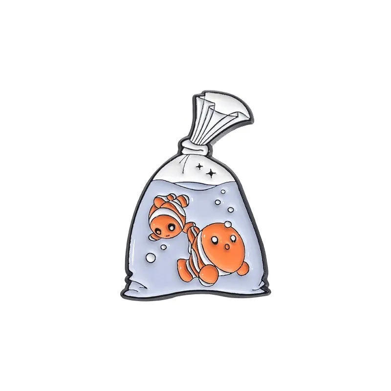 Cartoon Style Cute Animal Bottle Fish Alloy Stamping Stoving Varnish Plating Women's Brooches