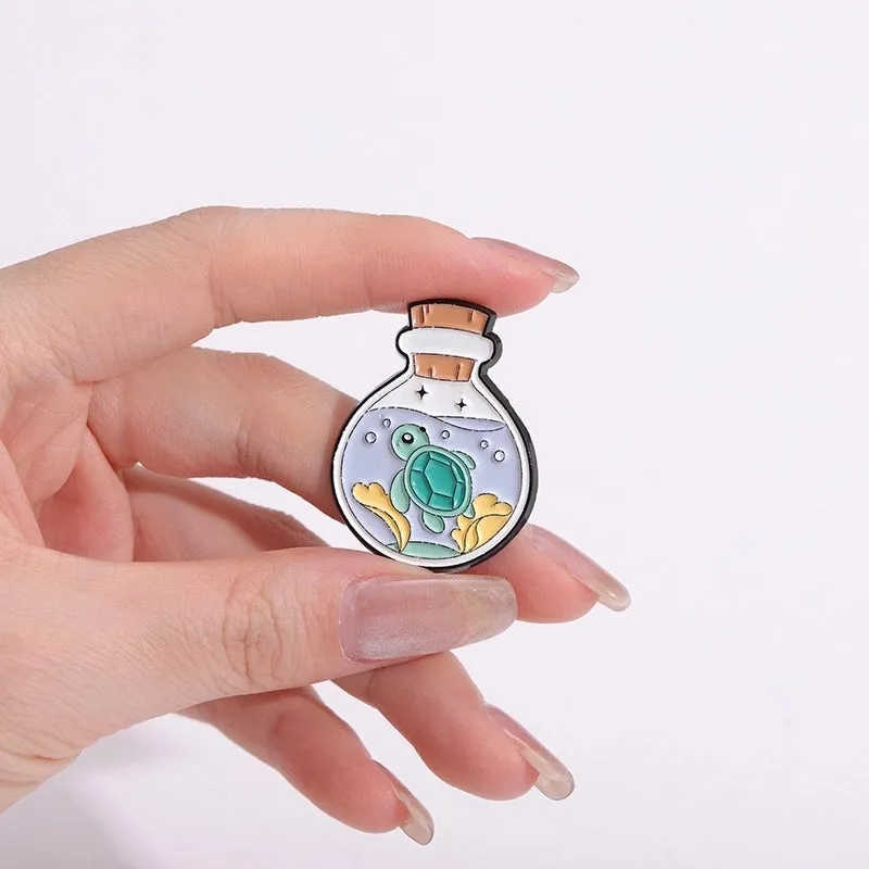 Cartoon Style Cute Animal Bottle Fish Alloy Stamping Stoving Varnish Plating Women's Brooches