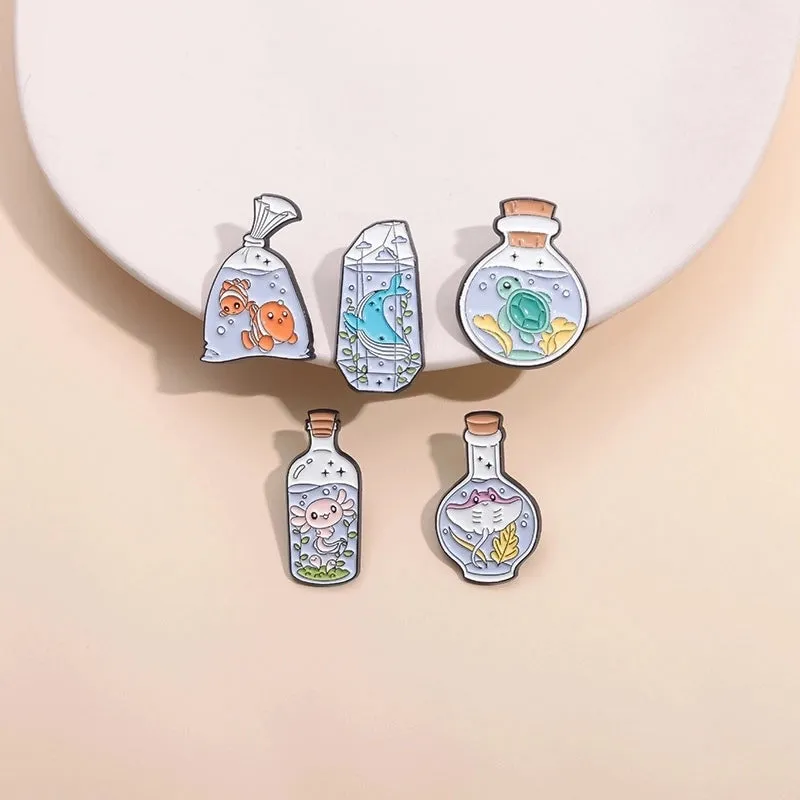 Cartoon Style Cute Animal Bottle Fish Alloy Stamping Stoving Varnish Plating Women's Brooches