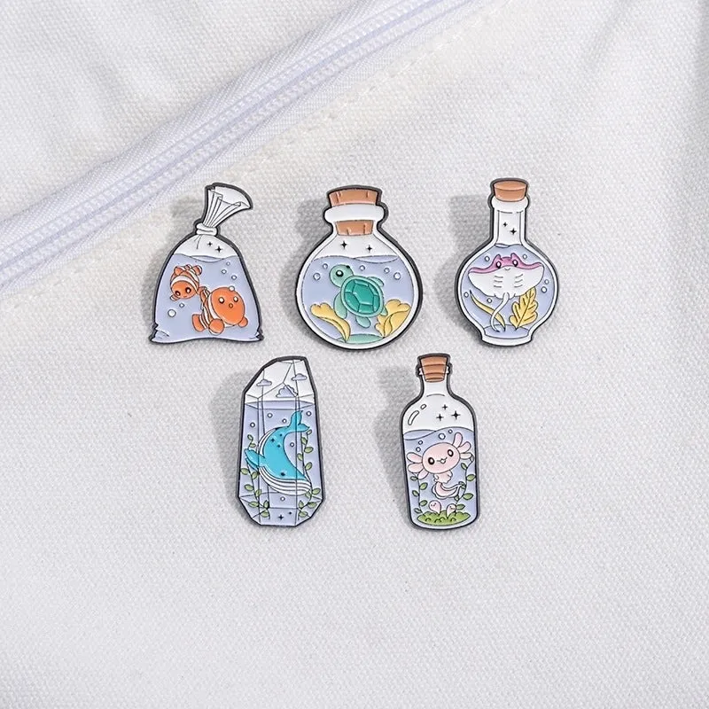 Cartoon Style Cute Animal Bottle Fish Alloy Stamping Stoving Varnish Plating Women's Brooches